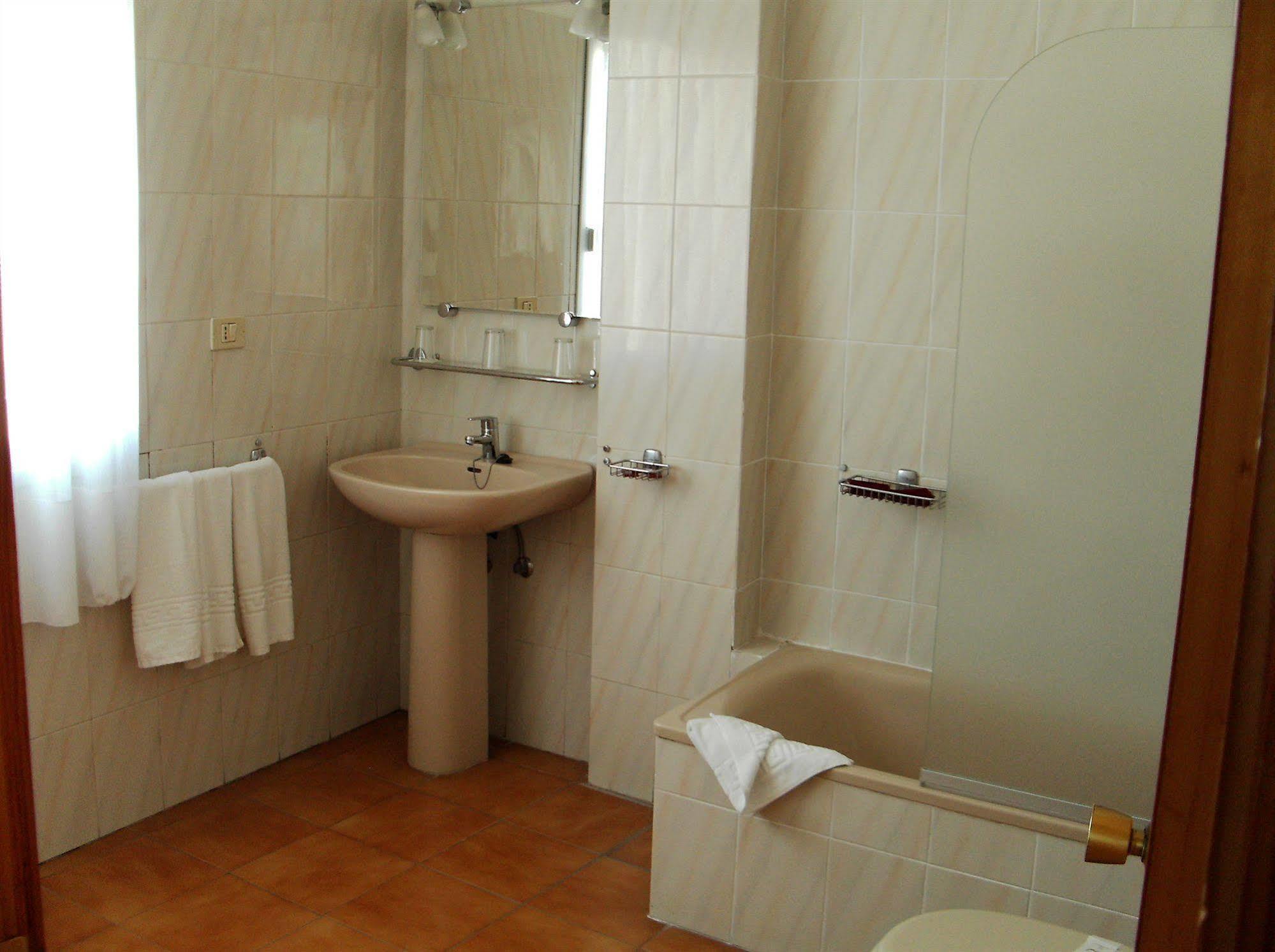 Hotel Ucanca San Isidro  Kültér fotó